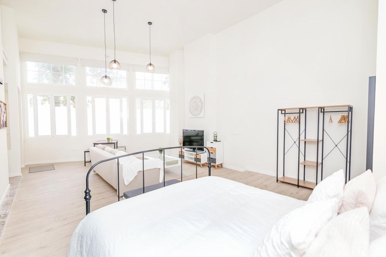 Bhost - Loft El Angel Apartment Malaga Bagian luar foto
