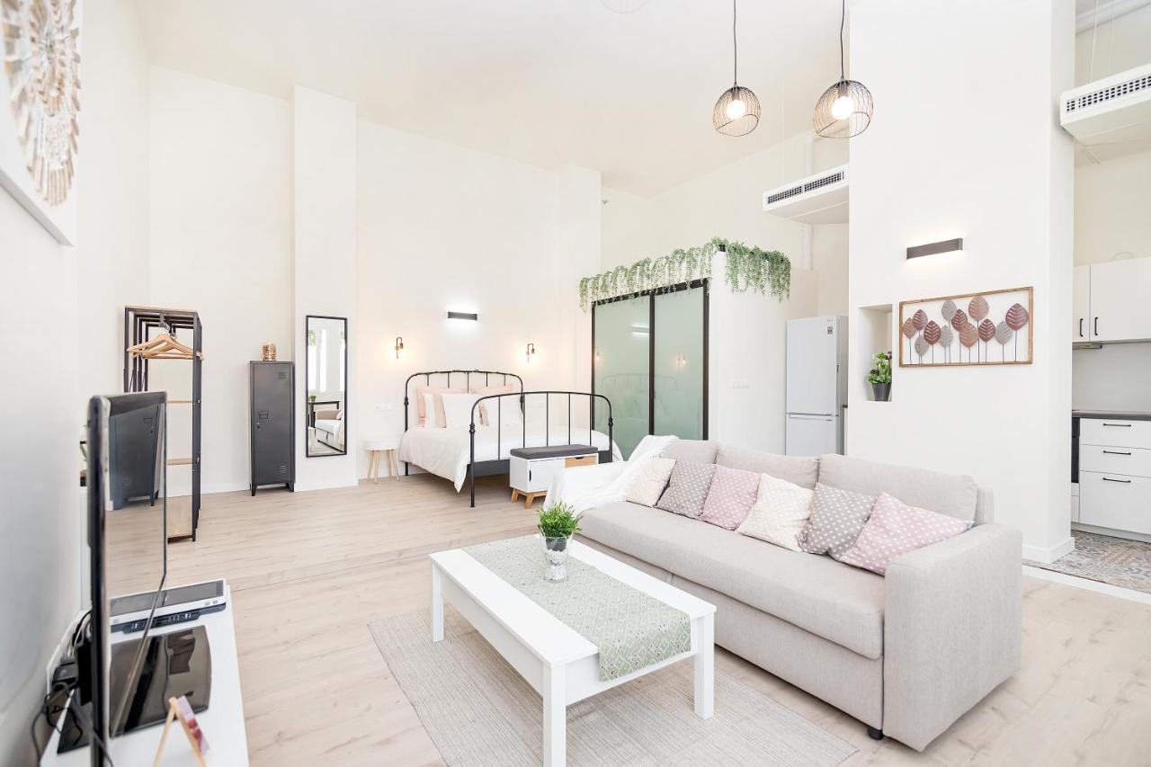 Bhost - Loft El Angel Apartment Malaga Bagian luar foto