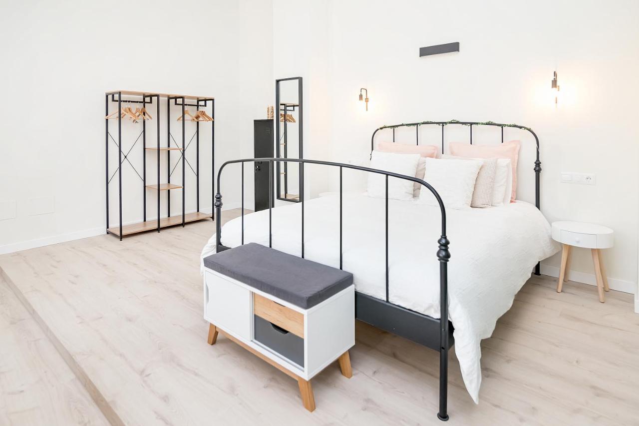 Bhost - Loft El Angel Apartment Malaga Bagian luar foto